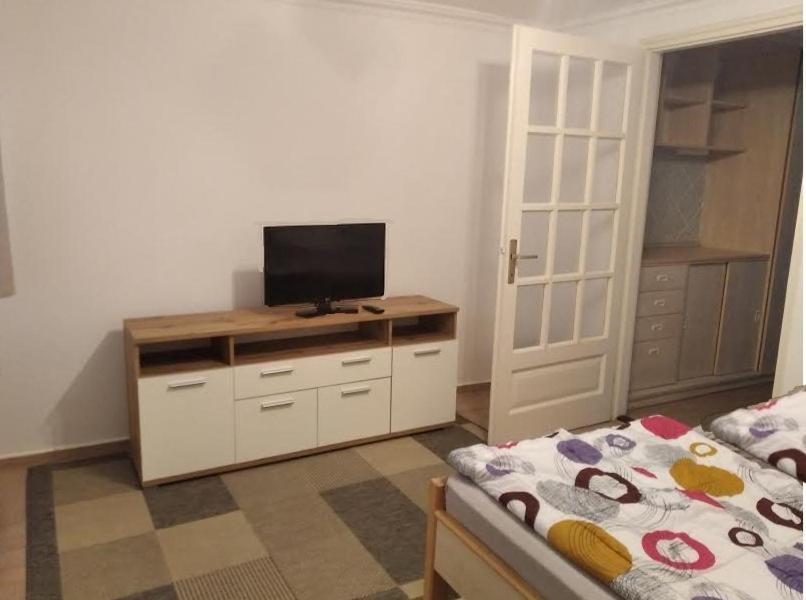Sarahome4 Center Segedín Exteriér fotografie